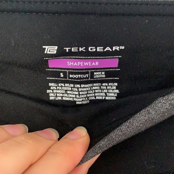 NWOT TekGear Black Yoga Leggings Pants Sz S - Picture 2 of 3